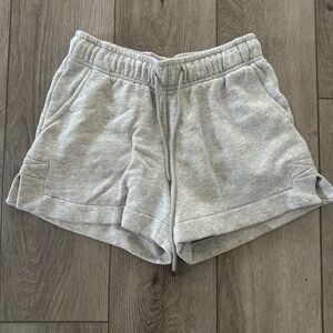 Universal Thread Light Gray Shorts